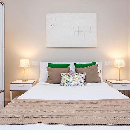 Stay U-Nique Apartments Floridablanca II Barcelona Ngoại thất bức ảnh