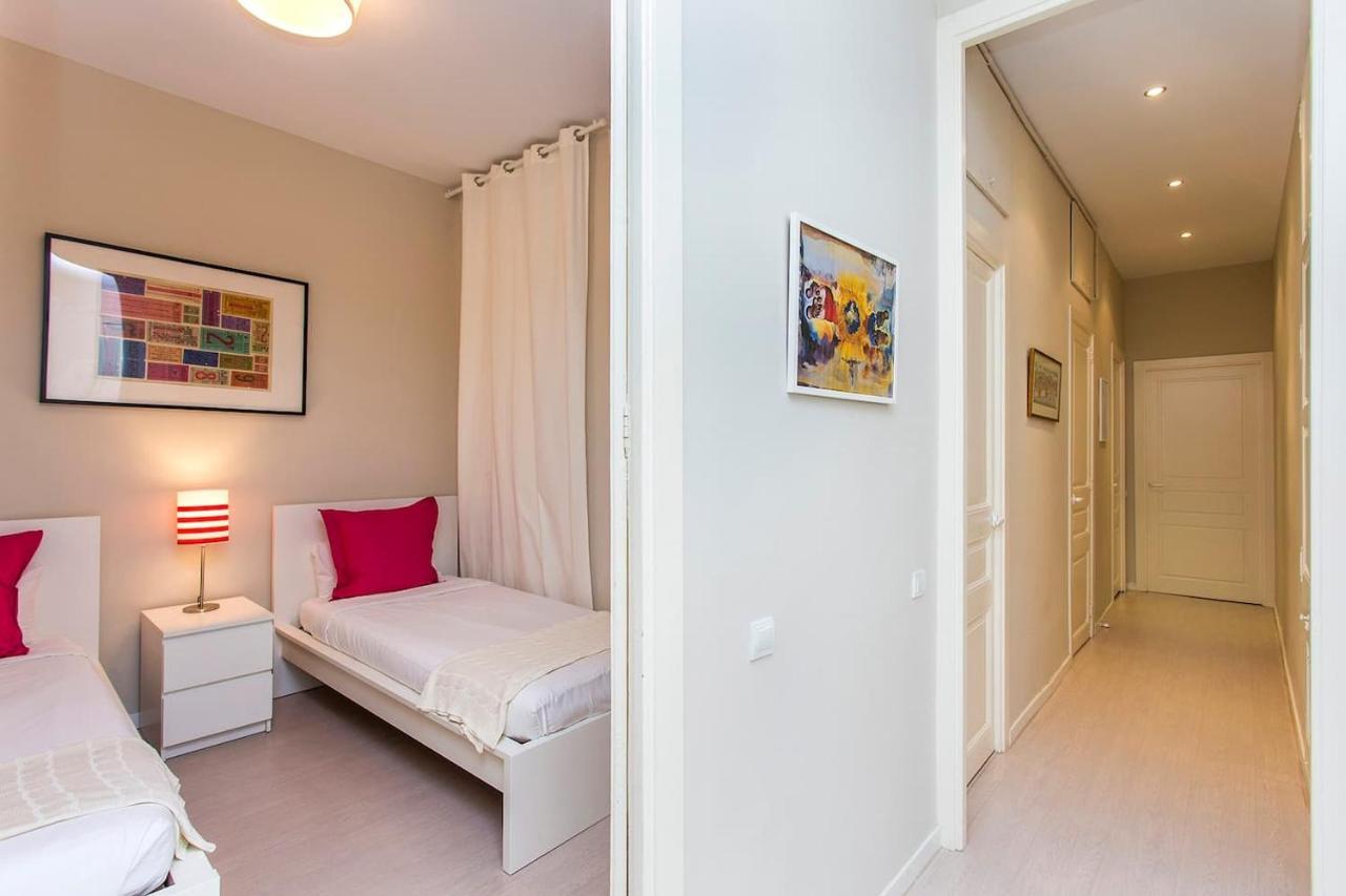 Stay U-Nique Apartments Floridablanca II Barcelona Ngoại thất bức ảnh